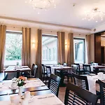 호텔 Kocks Am Muehlenberg 4*
