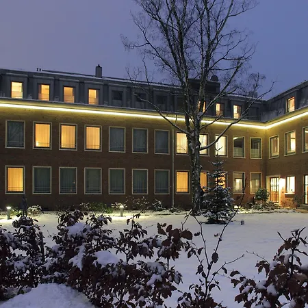 Kocks Am Muehlenberg ホテル 4*