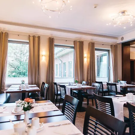 Hotel Kocks Am Muehlenberg 4*